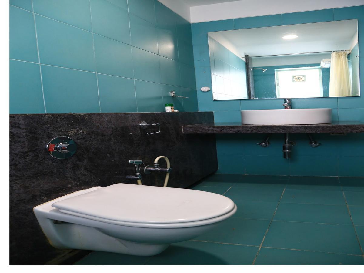 Oyo 13771 Executive Residency Hotel Pune Exterior foto