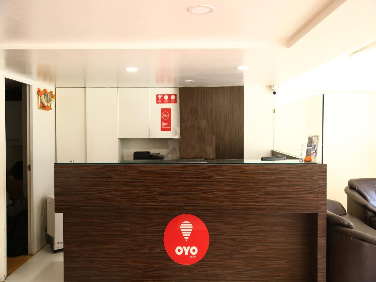Oyo 13771 Executive Residency Hotel Pune Exterior foto