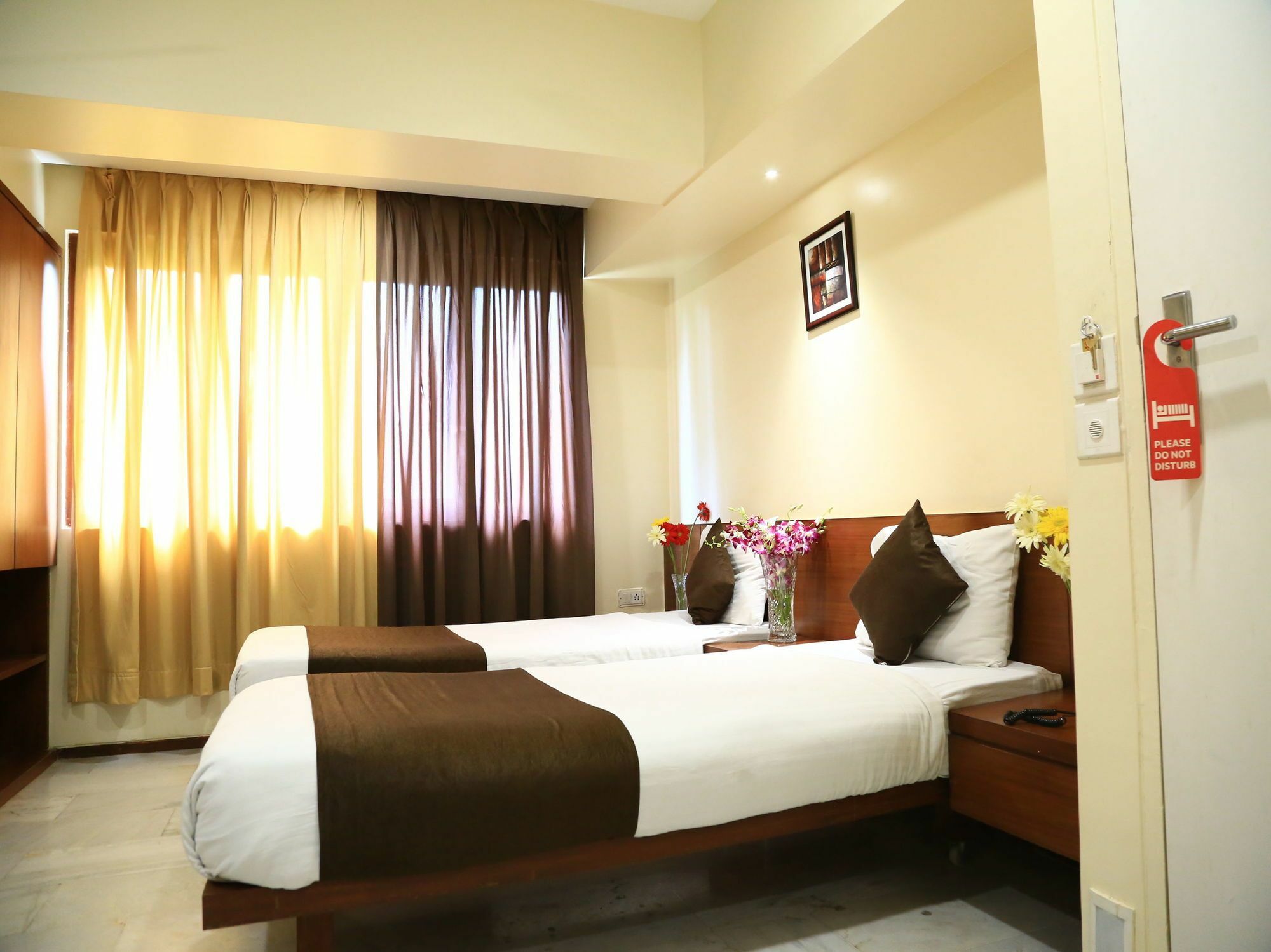 Oyo 13771 Executive Residency Hotel Pune Exterior foto