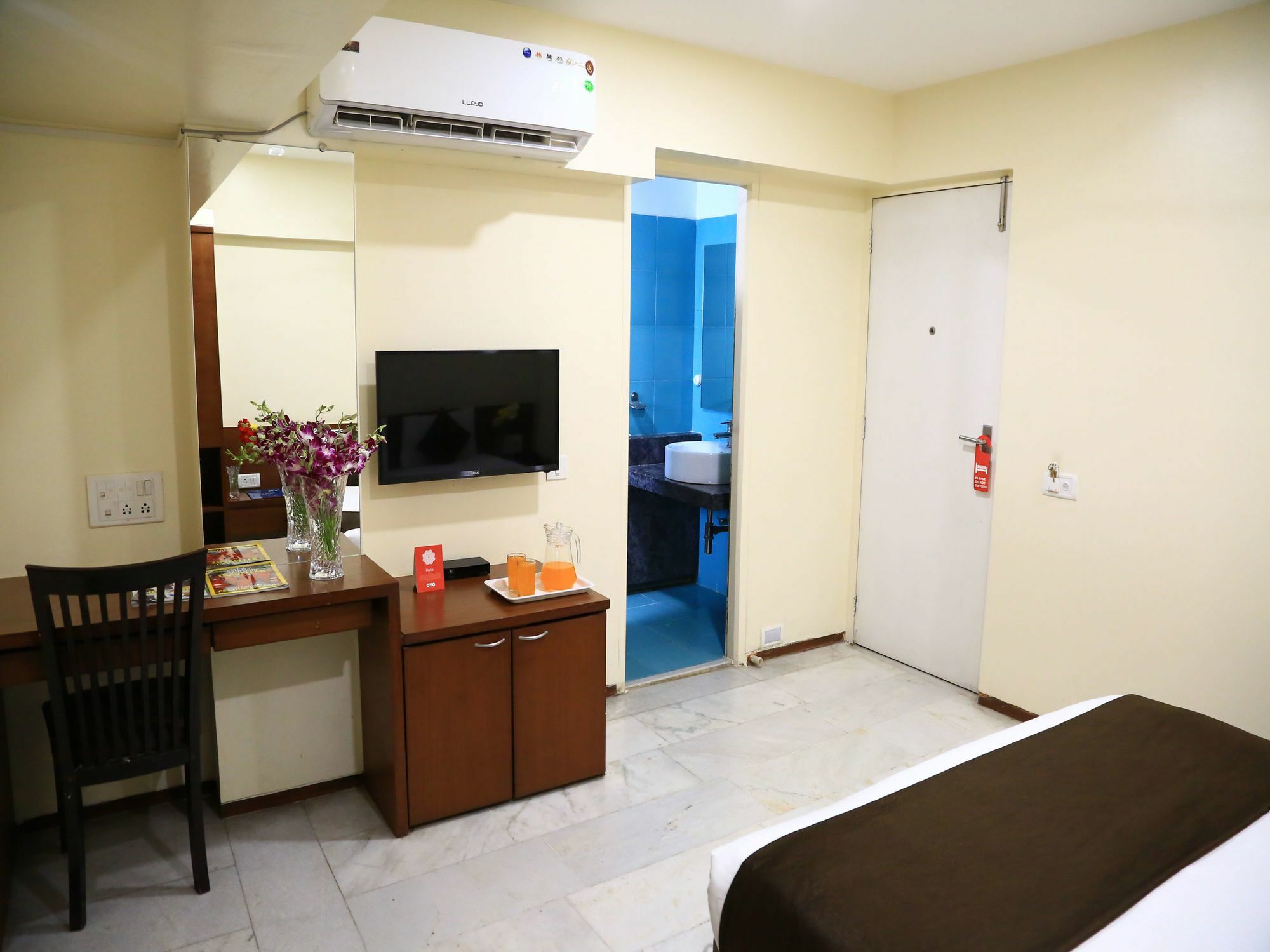 Oyo 13771 Executive Residency Hotel Pune Exterior foto